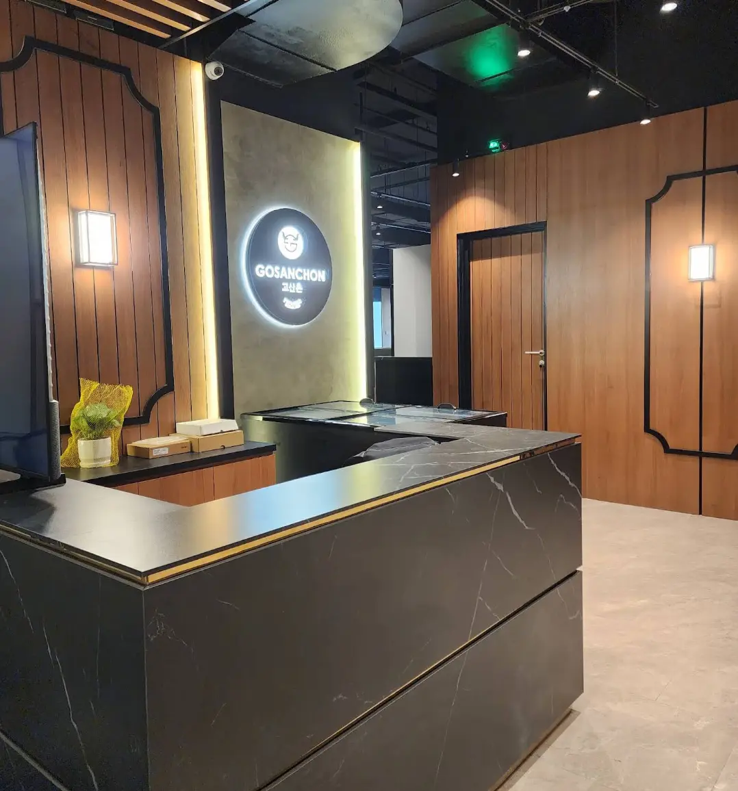 GOSANCHON — money plant and reception close up